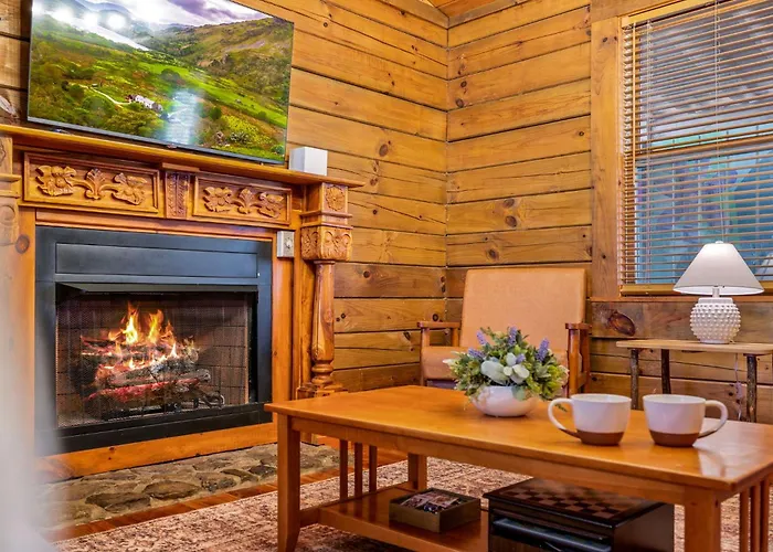 Couples Getaway Cabin Near National Park W Hot Tub